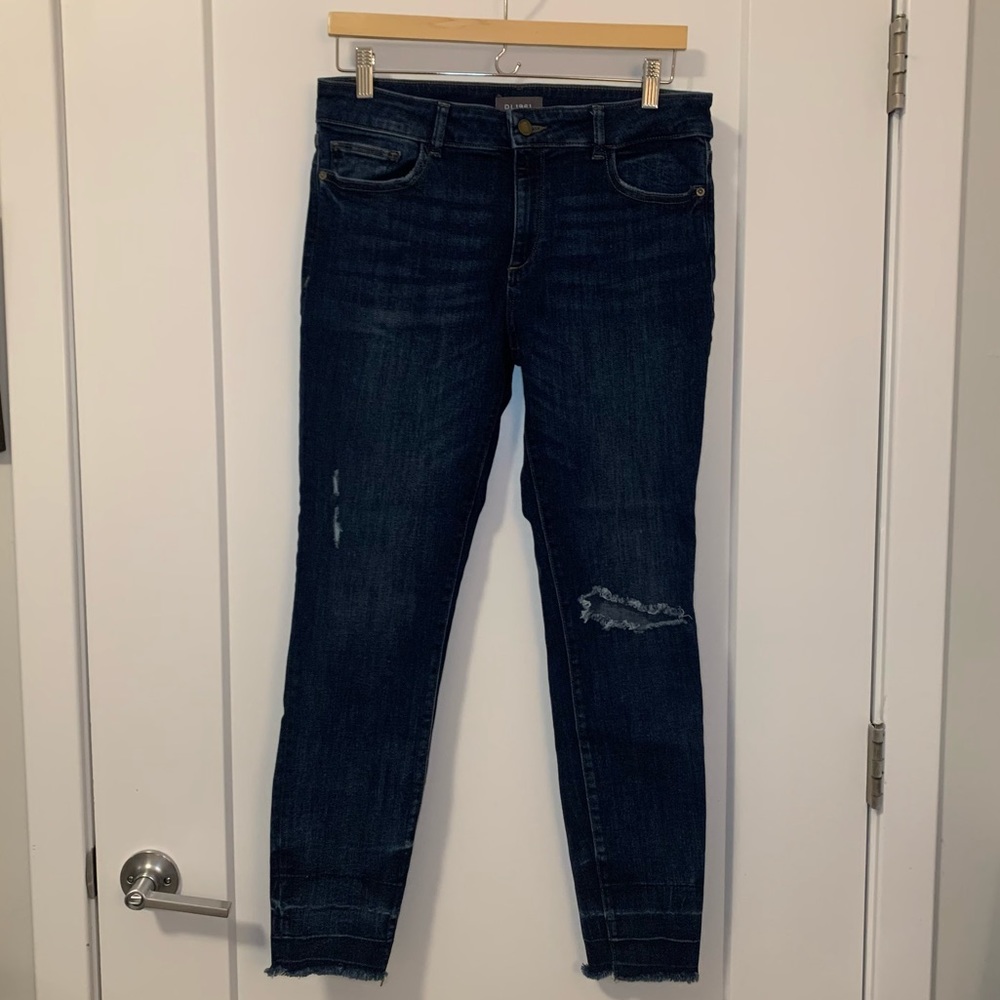 DL1961 Mid Rise Jeans - Picture 4 of 5